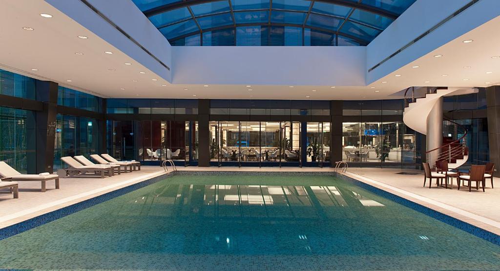 Ramada Plaza Lianyungang Otel Dış mekan fotoğraf